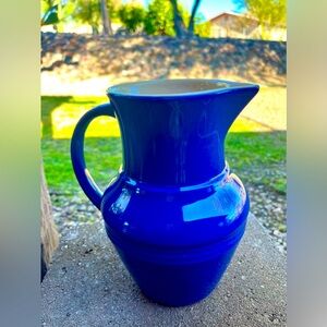 Olive & Thyme 2 Qt Stoneware pitcher